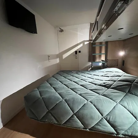 Premiere Classe Rouen Sud Oissel Otel *
