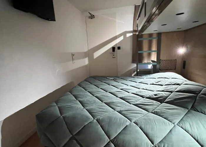 Premiere Classe Rouen Sud Oissel Otel *